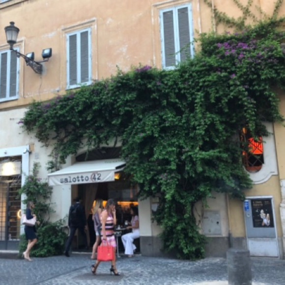 Poshmark Ambassador Blake Lyons - Picture 3 of 8